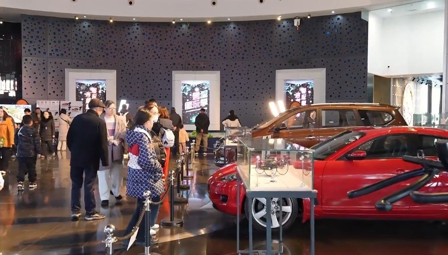 汽博春節(jié)活動(dòng)圓滿收官 玩劇本游、賞馬年微展，傳統(tǒng)文化與現(xiàn)代體驗(yàn)完美交融